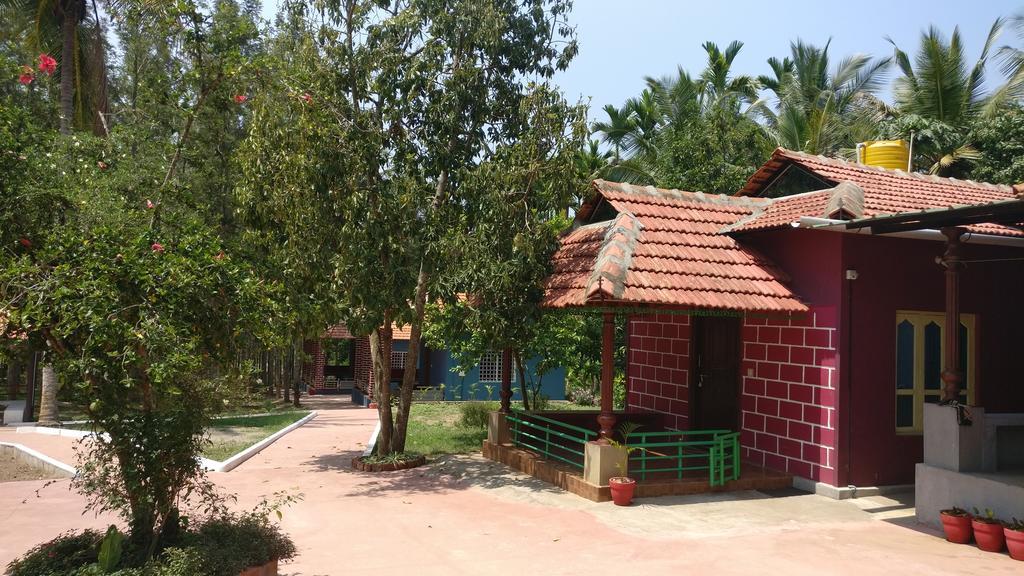 The Shades Holiday Homes Kushālnagar 外观 照片